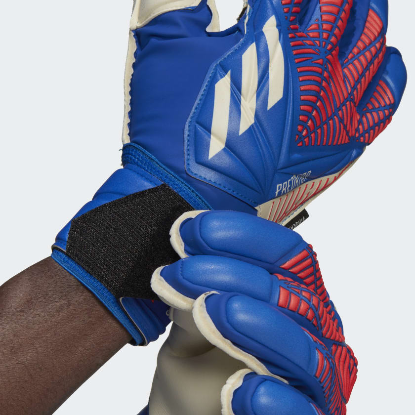 adidas PREDATOR MATCH FINGERSAVE Goalkeeper Gloves | Hi-Res Blue