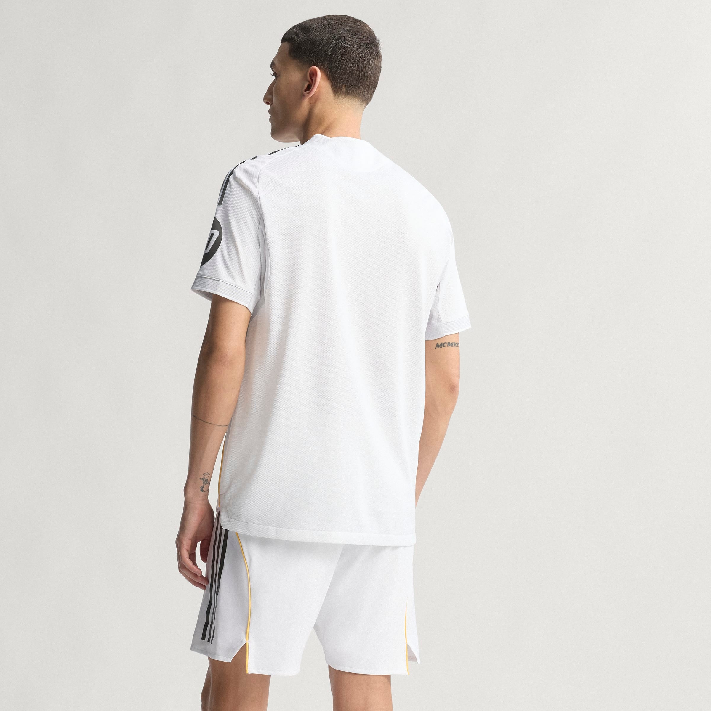 adidas Real Madrid 25/26 Authentic Home Jersey - Men's | White Los