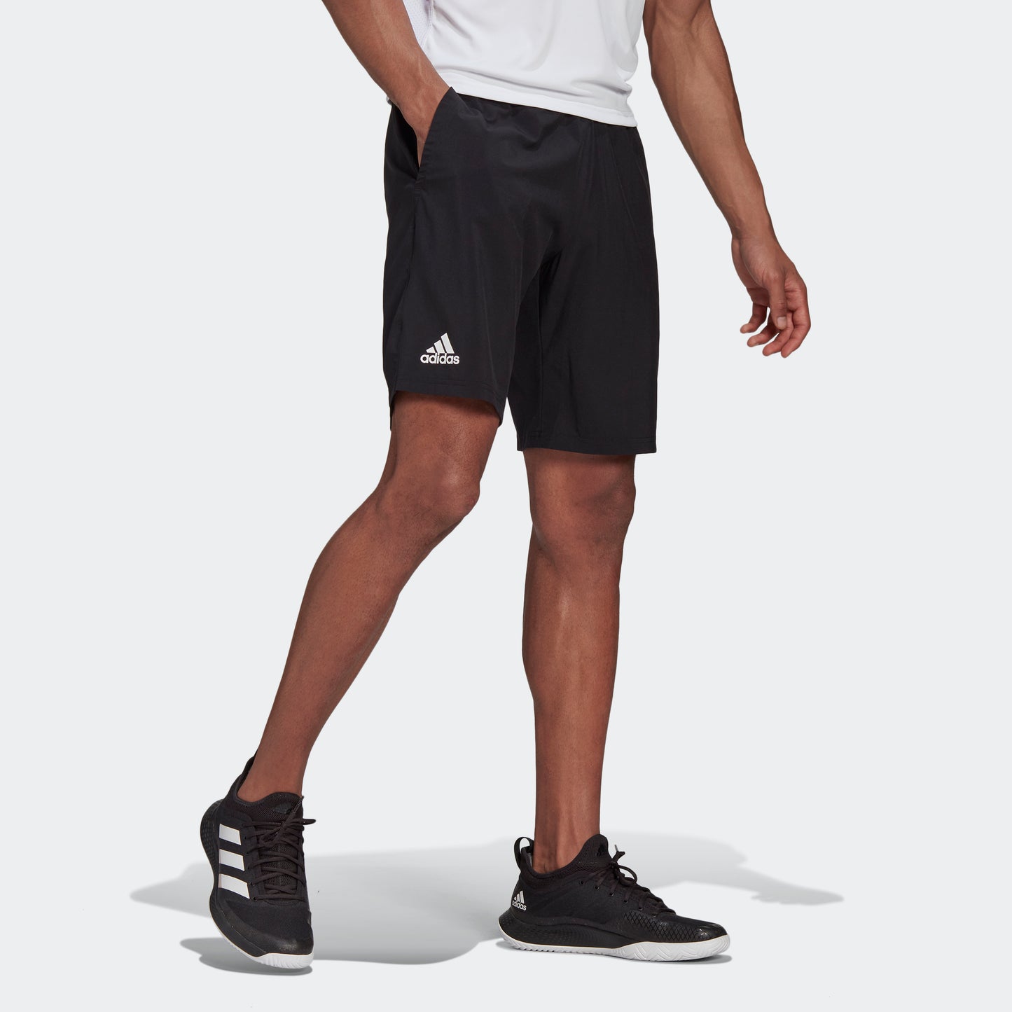 adidas CLUB STRETCH-WOVEN 7-Inch Tennis Shorts | Black | Men's