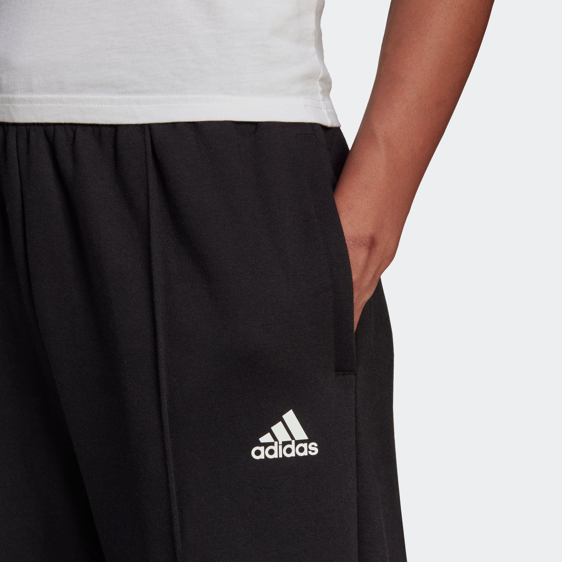 Women's Adidas Essential Studio Fleece Pants – Brine Sporting Goods