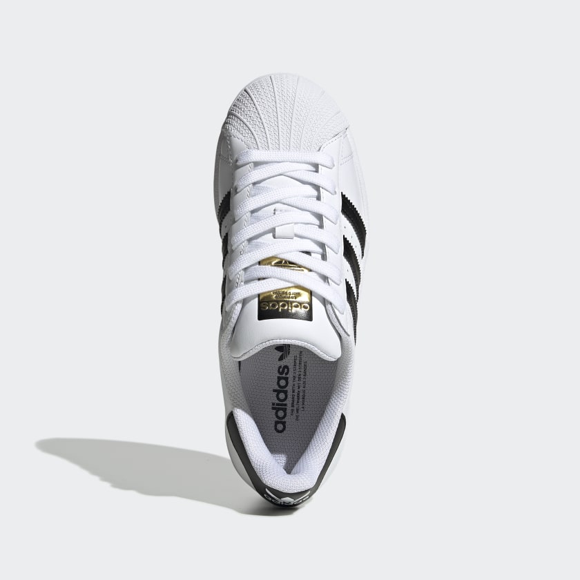 adidas Originals Junior Shell-Toe Shoes | White | Youth | stripe 3 adidas