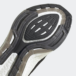 adidas ULTRABOOST 22 Shoes - Core Black | Men's